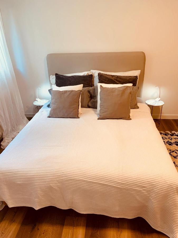 Gaestehaus Zur Uni Klinik Exklusives Apartment Mit Kueche Und Badezimmer Homburg  Ngoại thất bức ảnh