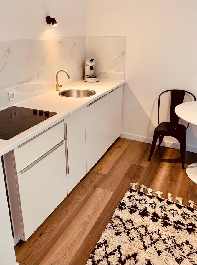 Gaestehaus Zur Uni Klinik Exklusives Apartment Mit Kueche Und Badezimmer Homburg  Ngoại thất bức ảnh